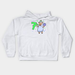 I am 7 with sheep - girl birthday 7 years old Kids Hoodie